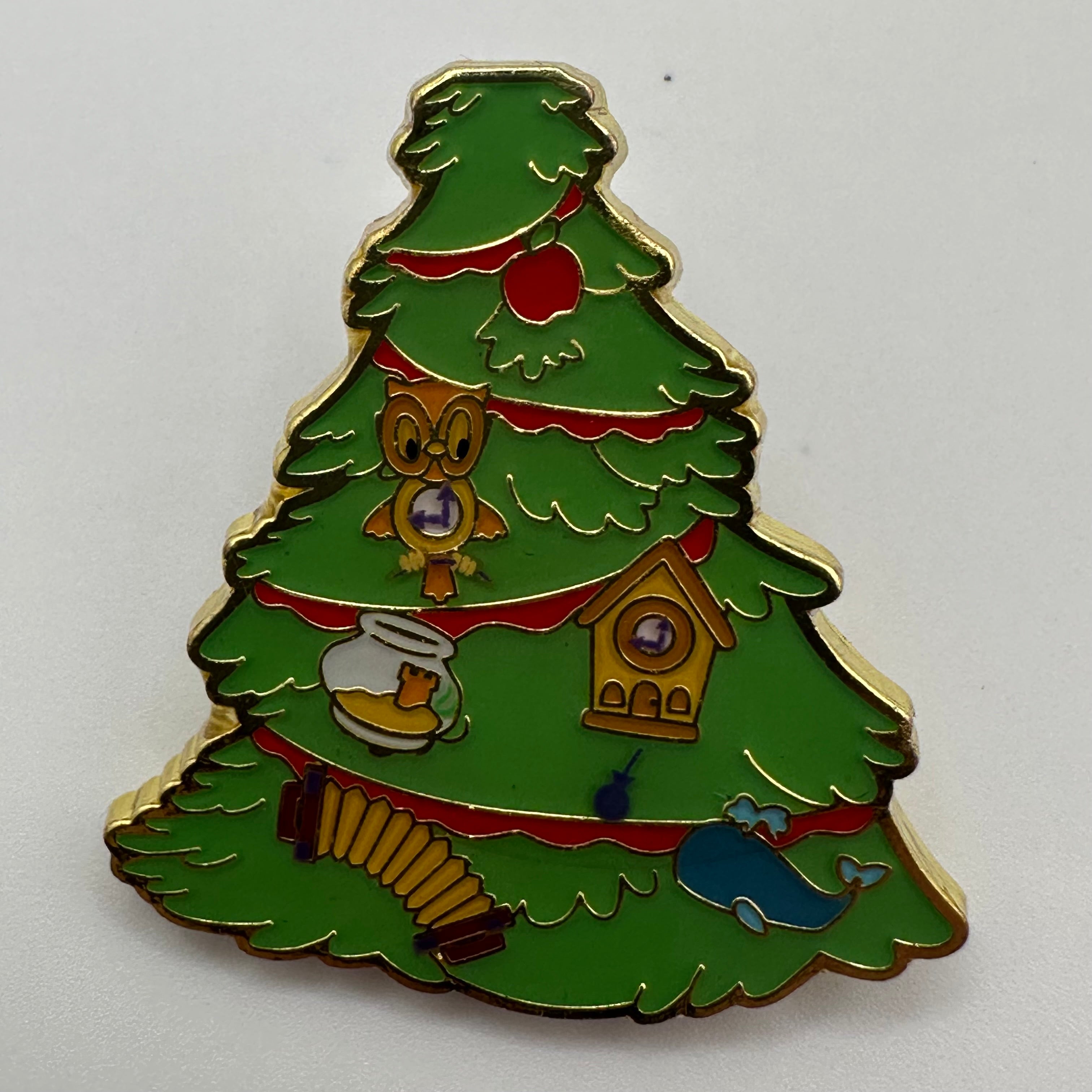 Loungefly - Pinocchio - Christmas Tree - Disney Pin