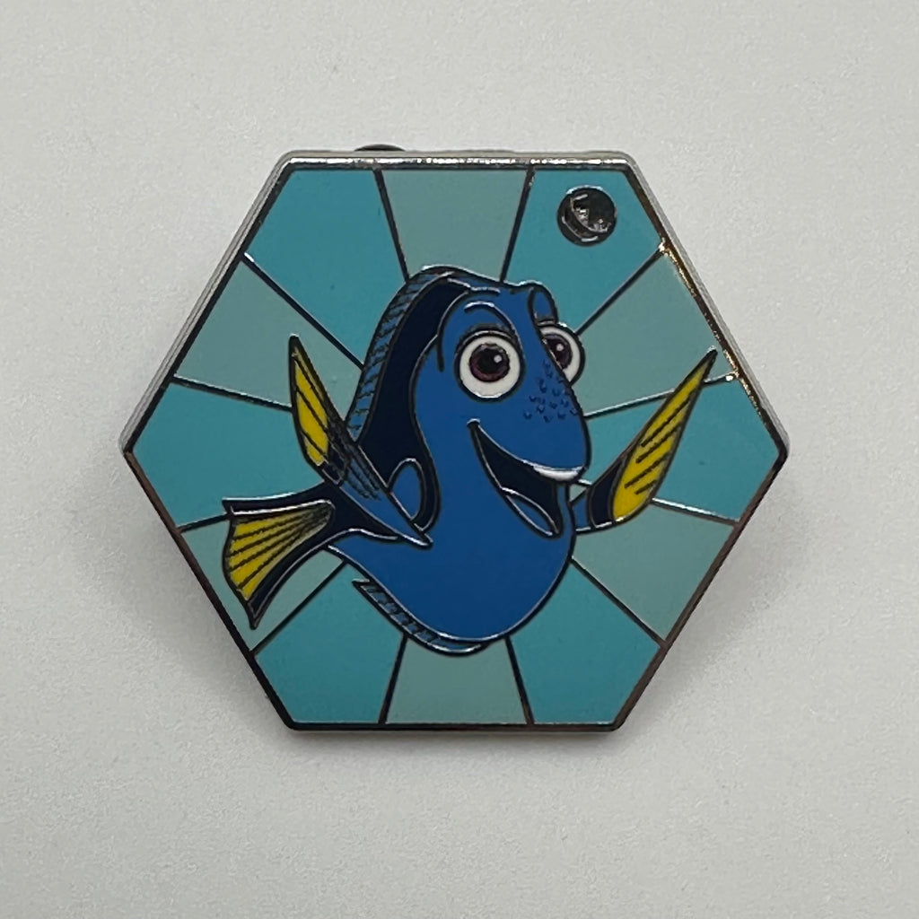 2026 - Finding Nemo - Dory - Hidden Disney - Hexagon - Disney Pin