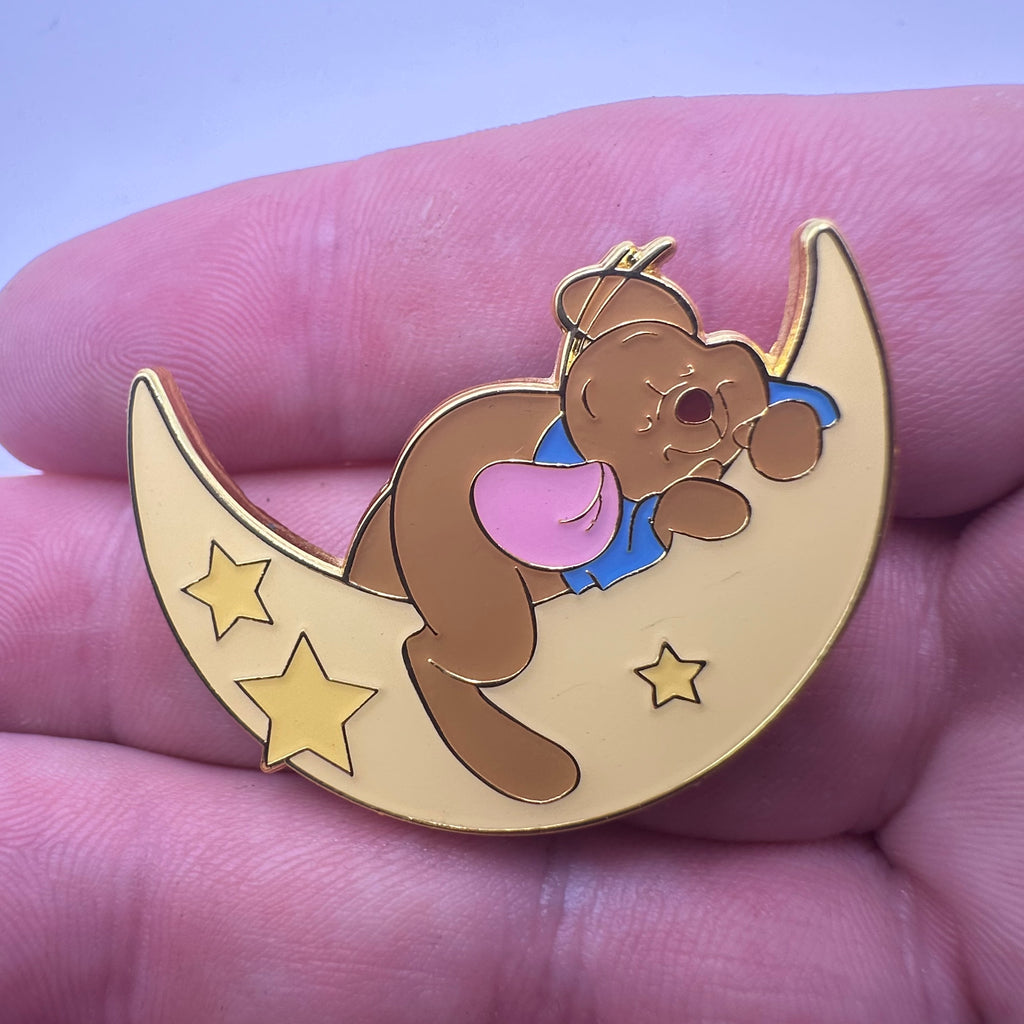 Loungefly - Winnie The Pooh - Roo On The Moon With Stars - Disney Pin