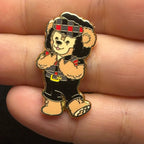 2011 - Duffy Bear - Canada - World Showcase - Mystery Pin