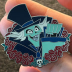 2024 - Hatbox Ghost - Haunted Mansion - Rose Frame - Mystery Pin