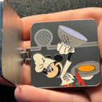 2017 - Mickey Mouse - 13.1 Miles - runDisney - Hinge - LR - Wine and Dine - Disney Pin