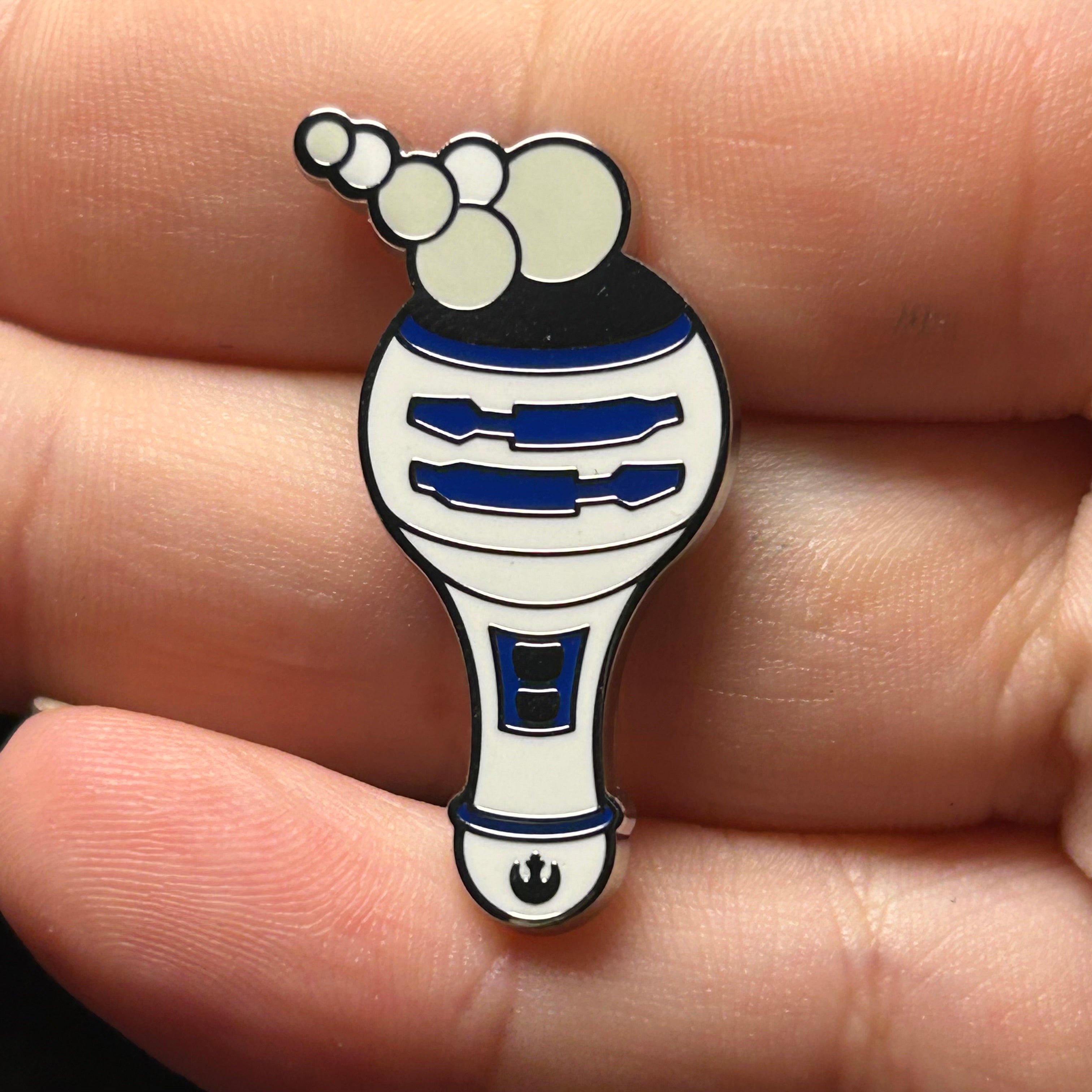 2025 - R2D2 Bubble Wand - Star Wars - WAVE B - Hidden Mickey - Disney Pin