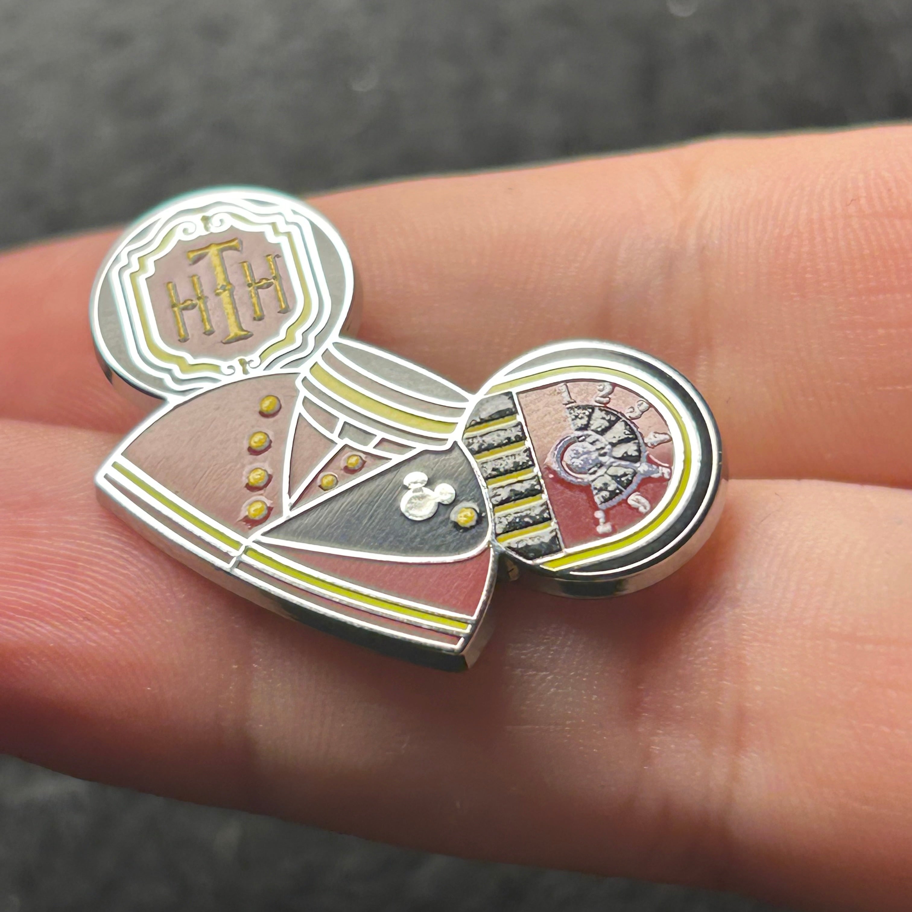 2025 - Hollywood Tower Hotel Mickey Hat - WAVE B - Hidden Mickey - Disney Pin