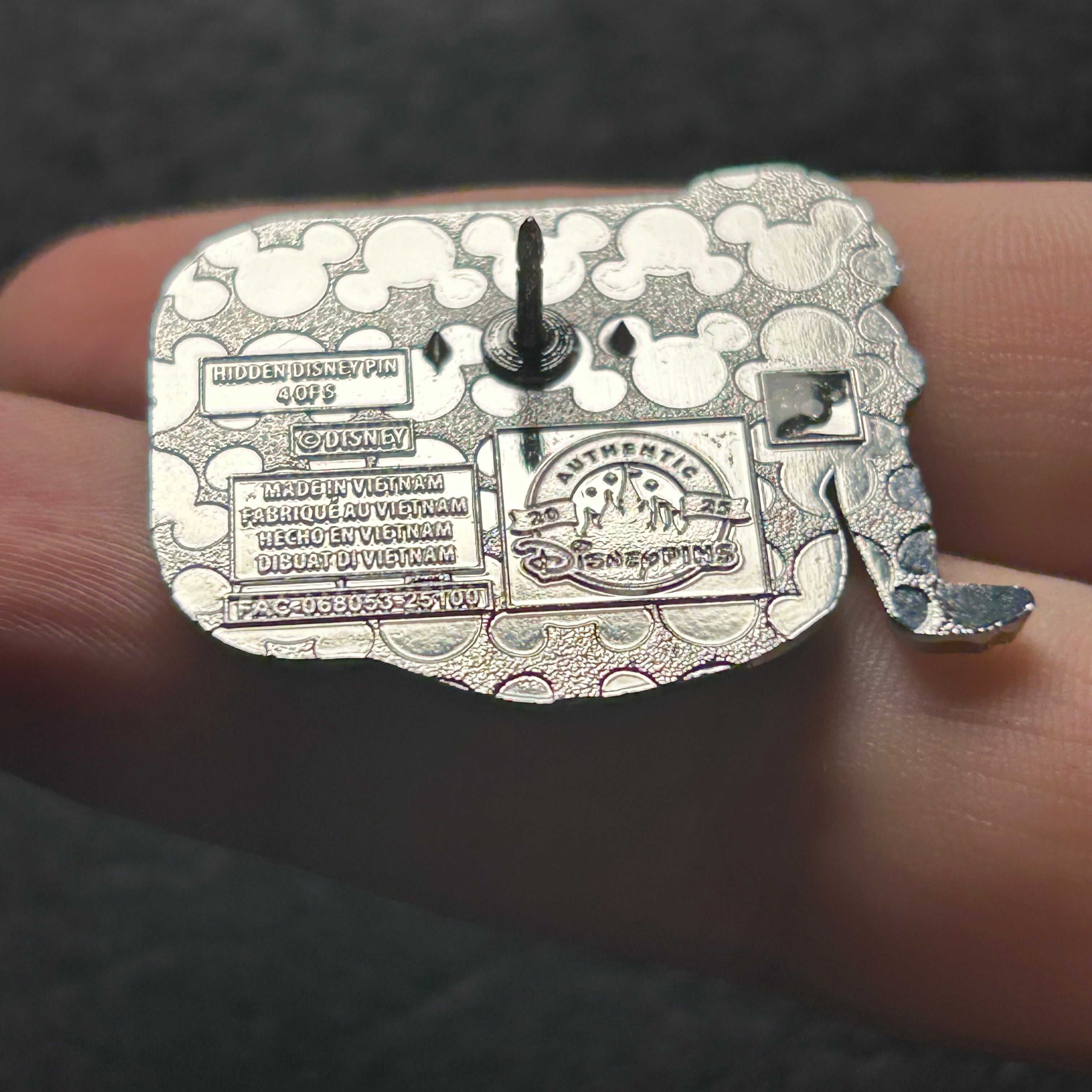 2025 - Snow White D - WAVE B - Hidden Mickey - Disney Pin