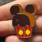 2025 - Mickey Mouse Cupcake - WAVE B - Cupcake Series - Disney Pin