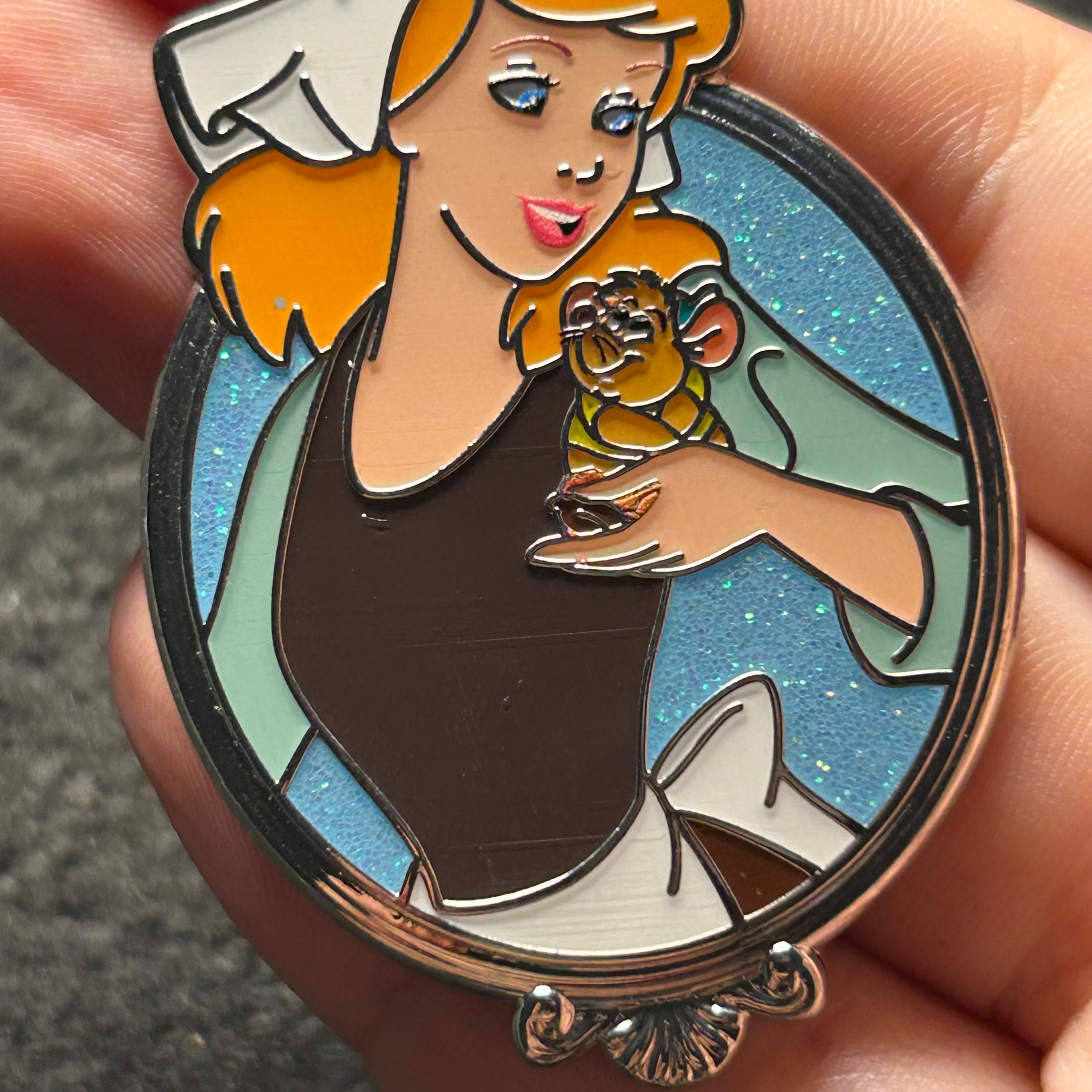 2025 - Cinderella Holding Gus - Upper Body - Disney Pin