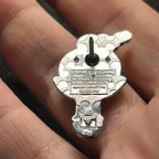 2025 - Evil Queen Bubble Wand - WAVE B CHASER - Hidden Mickey - Disney Pin