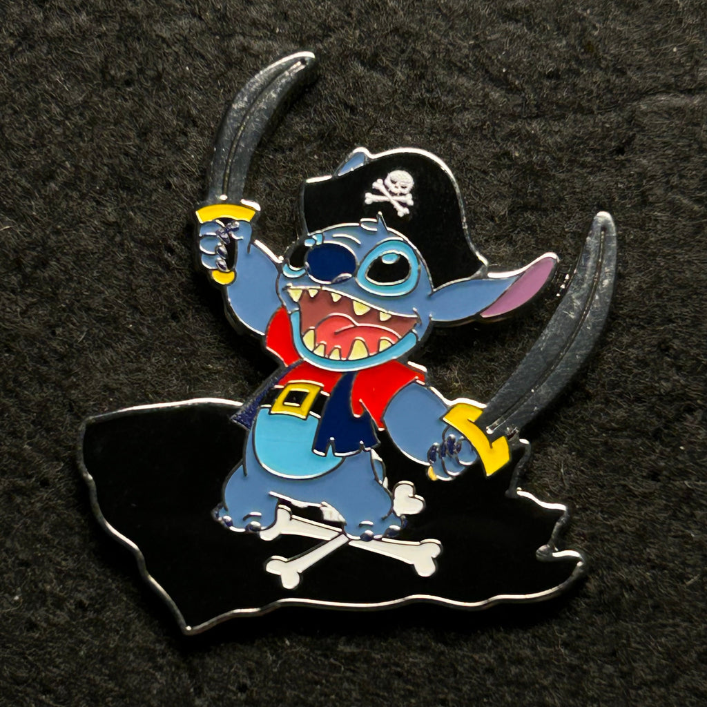 2025 - Pirate Stitch Holding Sword - Lilo and Stitch - Disney Pin