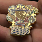 2002 - Winnie The Pooh Happy New Year - Disney Pin