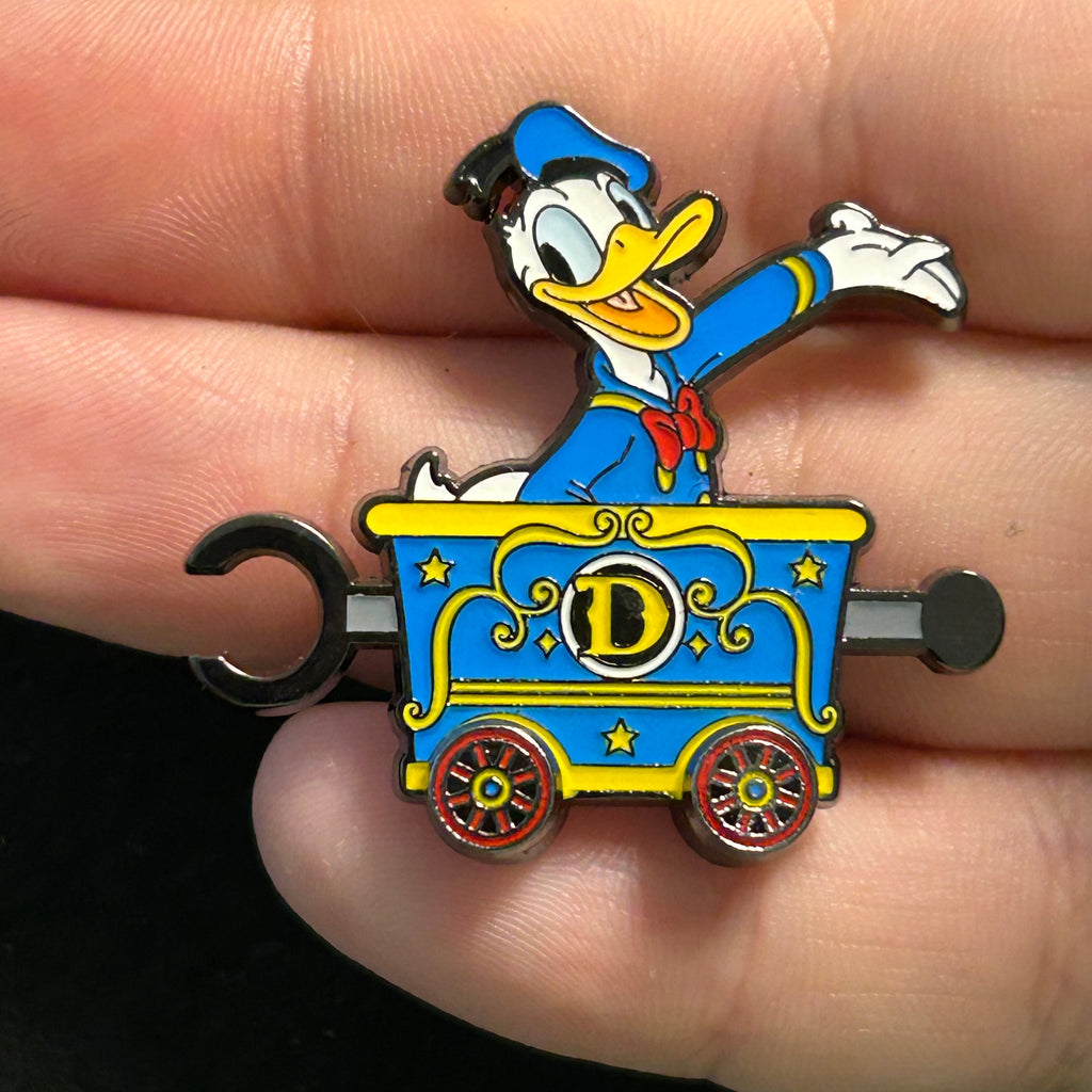 Loungefly - Donald Duck in Minecart - Disney Pin