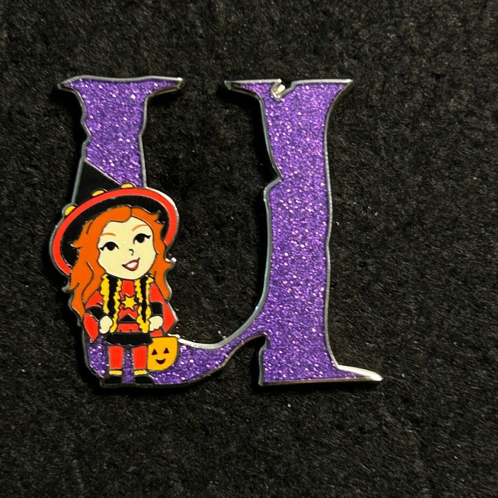 2025 LR - Hocus Pocus "U" -  Hocus Pocus - Disney Pin