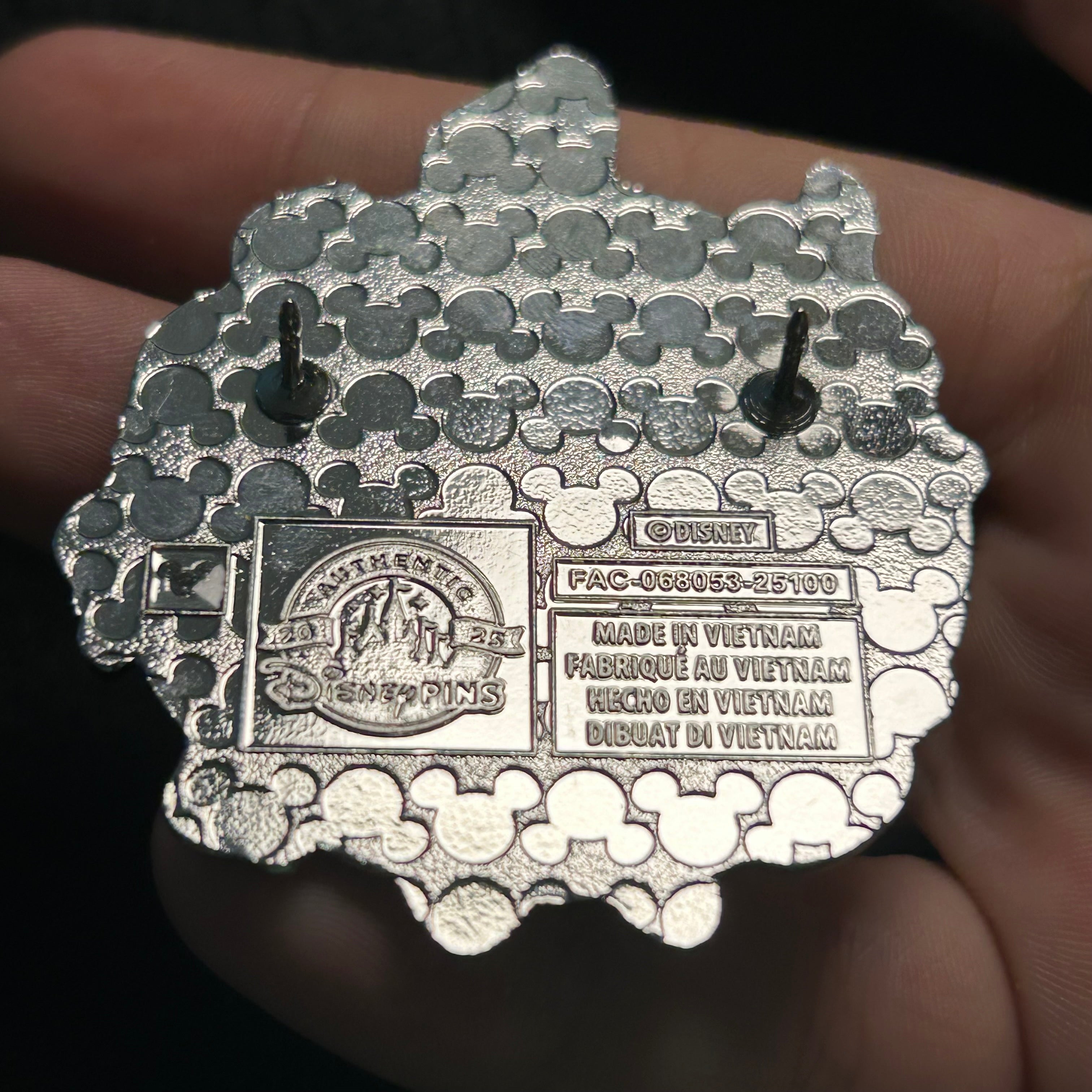 2025 - Snow White and the Seven Dwarves Cluster - Disney Pin
