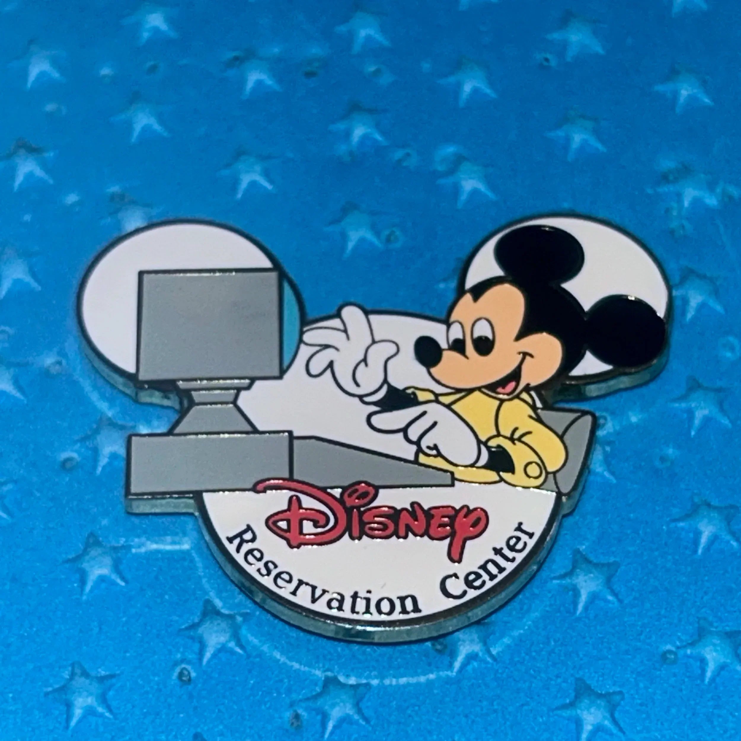 Vintage - Mickey Mouse - Reservation Center - Disney Pin
