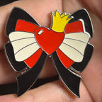 Loungefly - Queen of Hearts Ribbon - Alice in Wonderland - Disney Pin