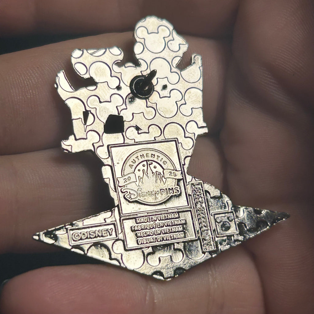 2025 - Kermit in Director's Chair - The Muppets - Disney Pin