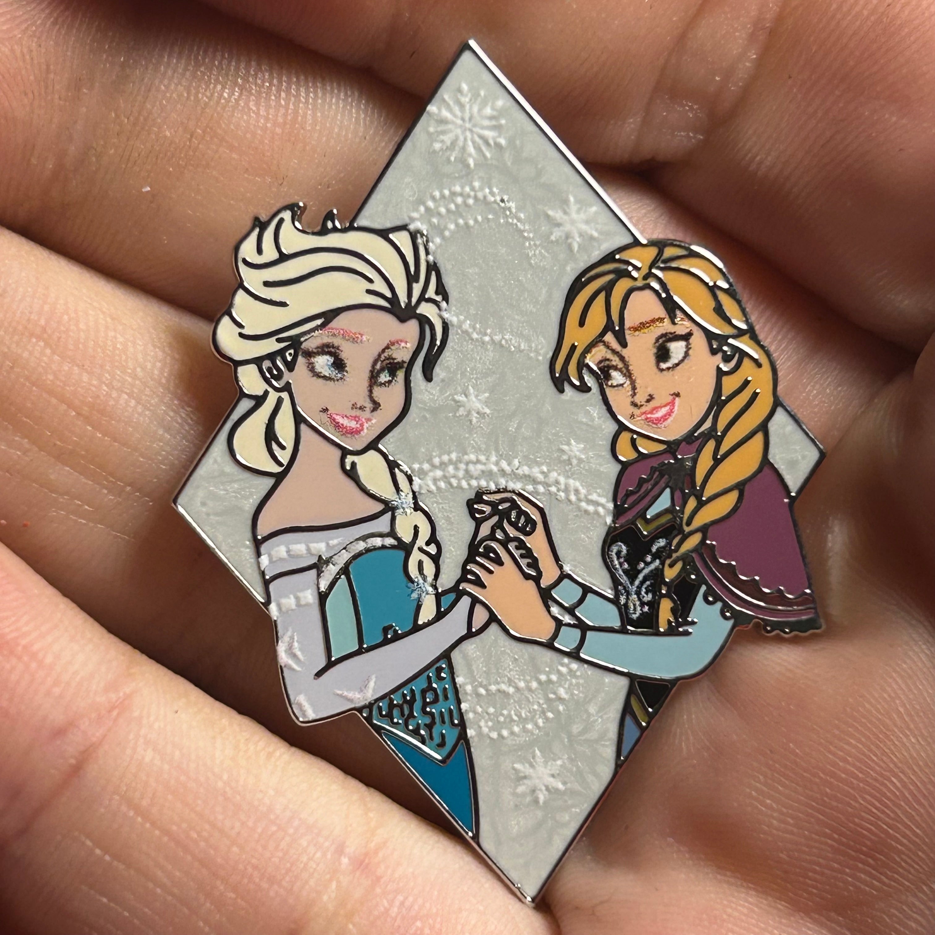 2025 - Elsa and Anna Holding Hands - Frozen - Disney Pin