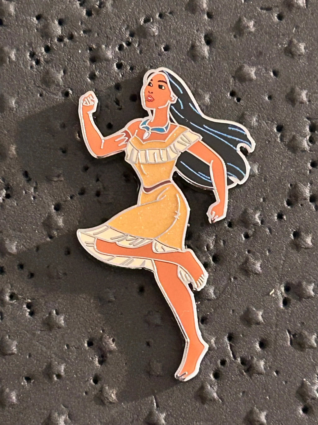 2023 - Pocahontas - Running - Disney Pin