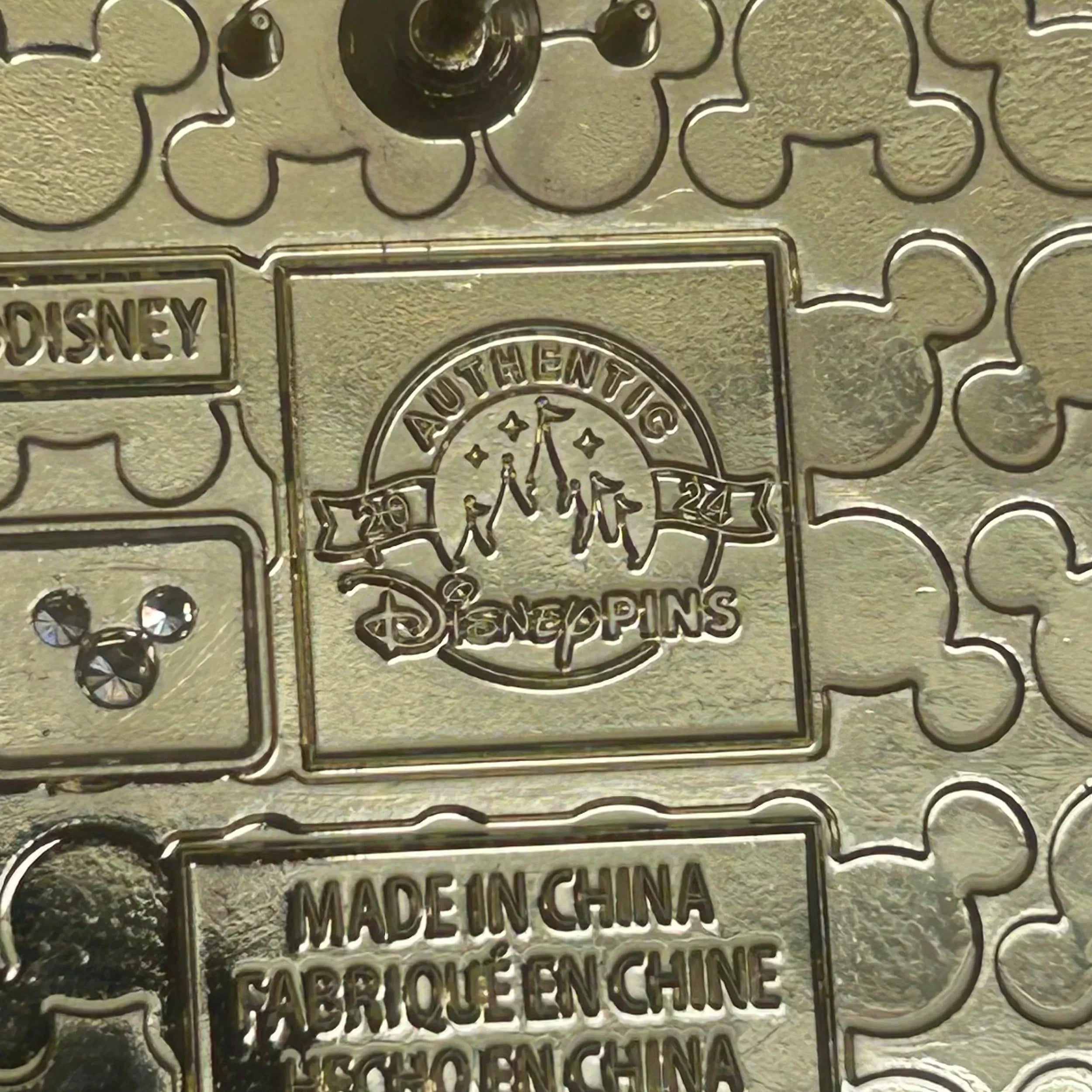 2024 - Stitch - Roaring - Lightning - Golden Weather Icons - Disney Pin