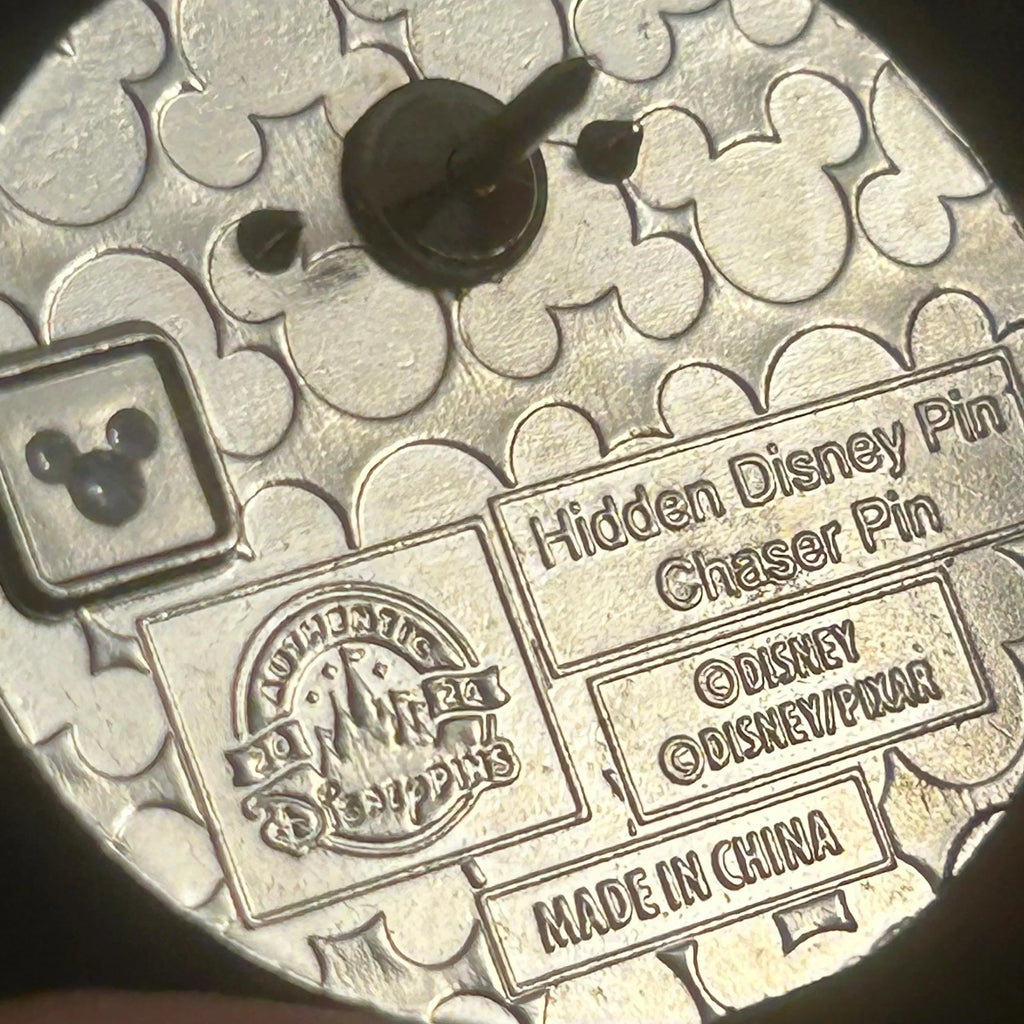 2024 - Hal - Wall-E - Hidden Disney - Chaser - Pin