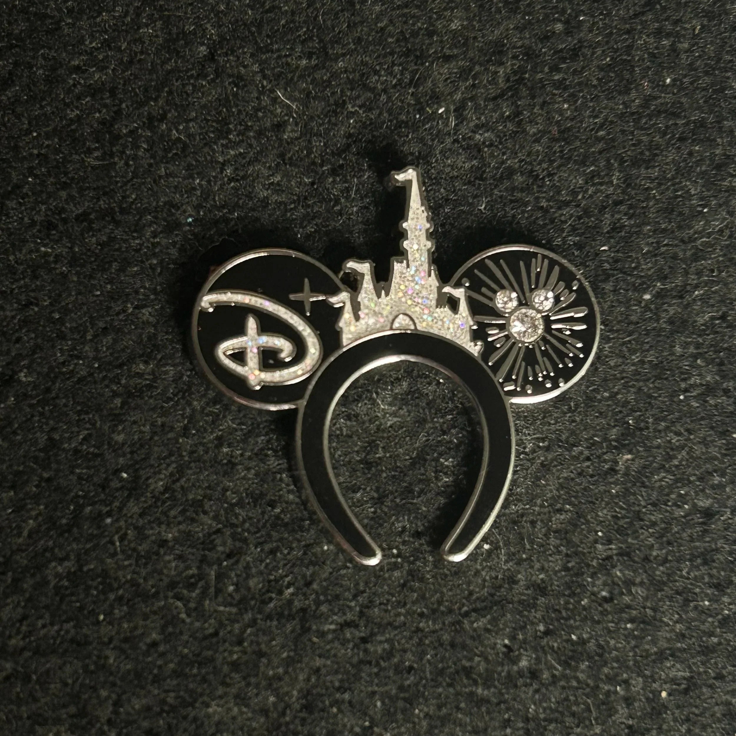2025 - Walt Disney World - Super Chaser - Mickey Ears - Hidden Disney - Pin