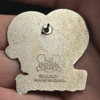 2003 - Mickey and Minnie Mouse - Kissing - Valentines Day - Holiday - Disney Pin