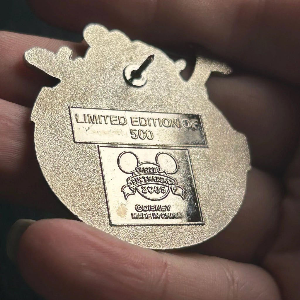 2005 - Mickey and Donald - Kwanzaa - WDW - LE 500 - Disney Pin