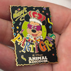 2003 -  LE 2,000 - Mickey Mardi Gras - Disney Pin *signed by artist*