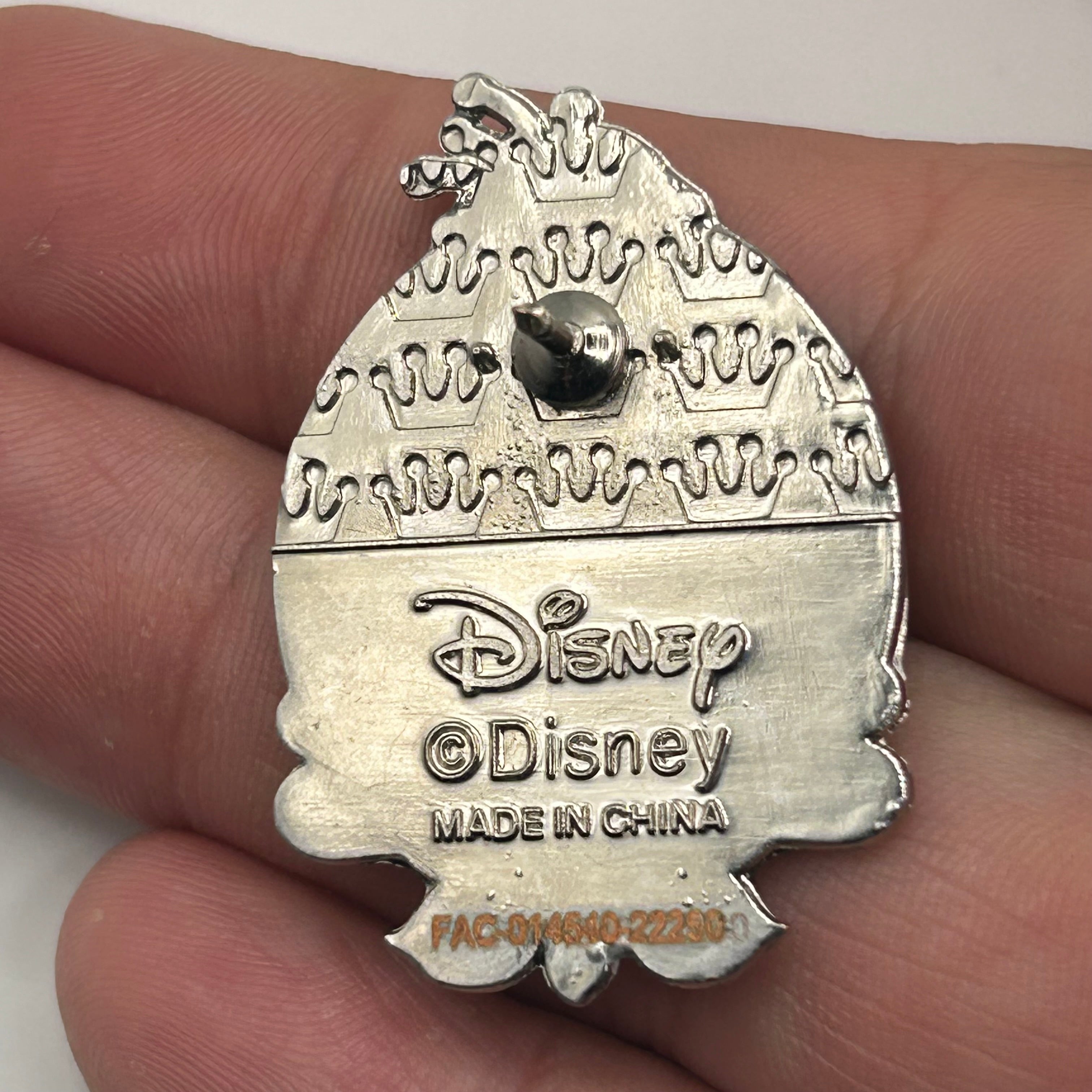 Tiana - Loungefly - Princess and the Frog - Disney Pin