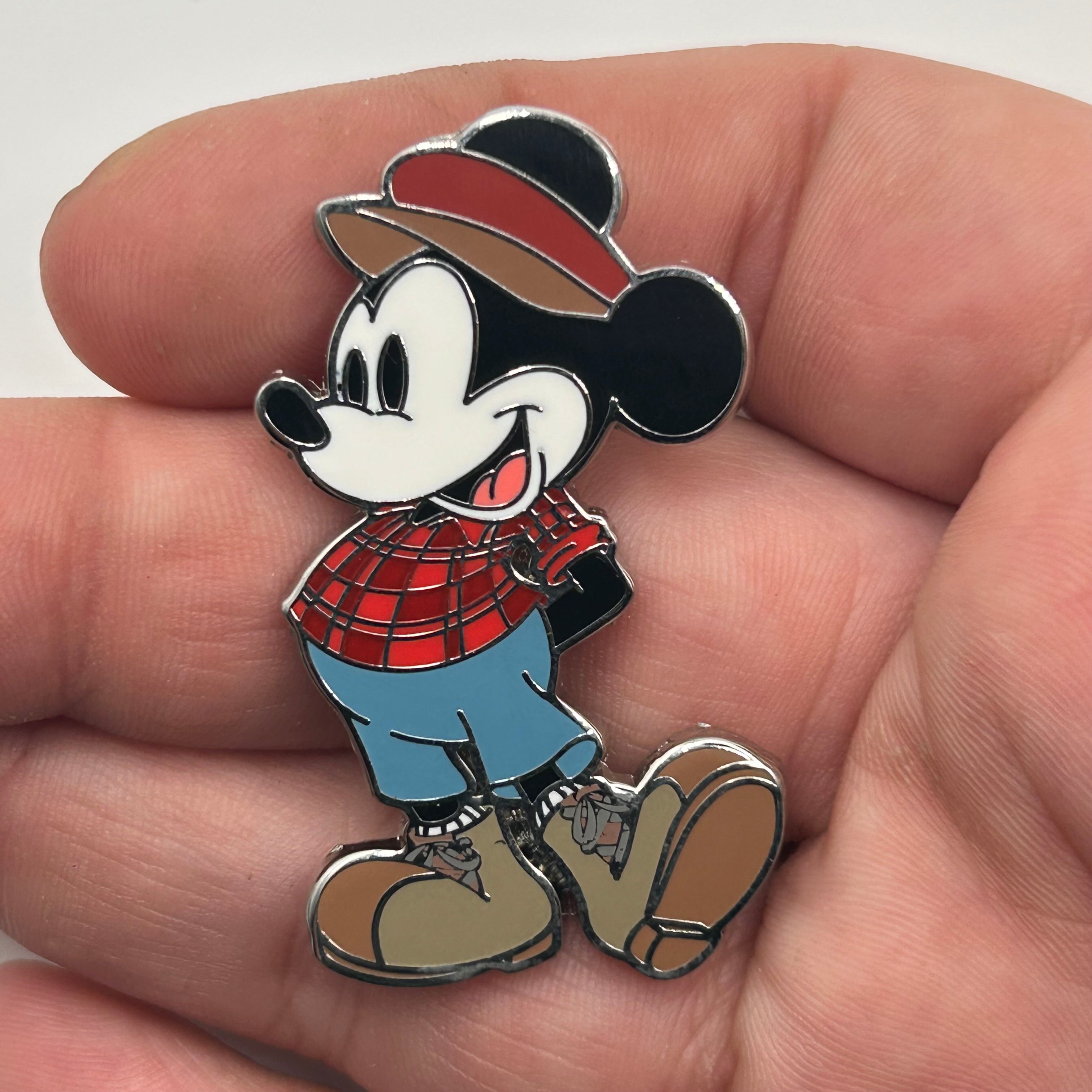 2025 - Canada - Mickey Mouse - Full Body - EPCOT - Disney Pin