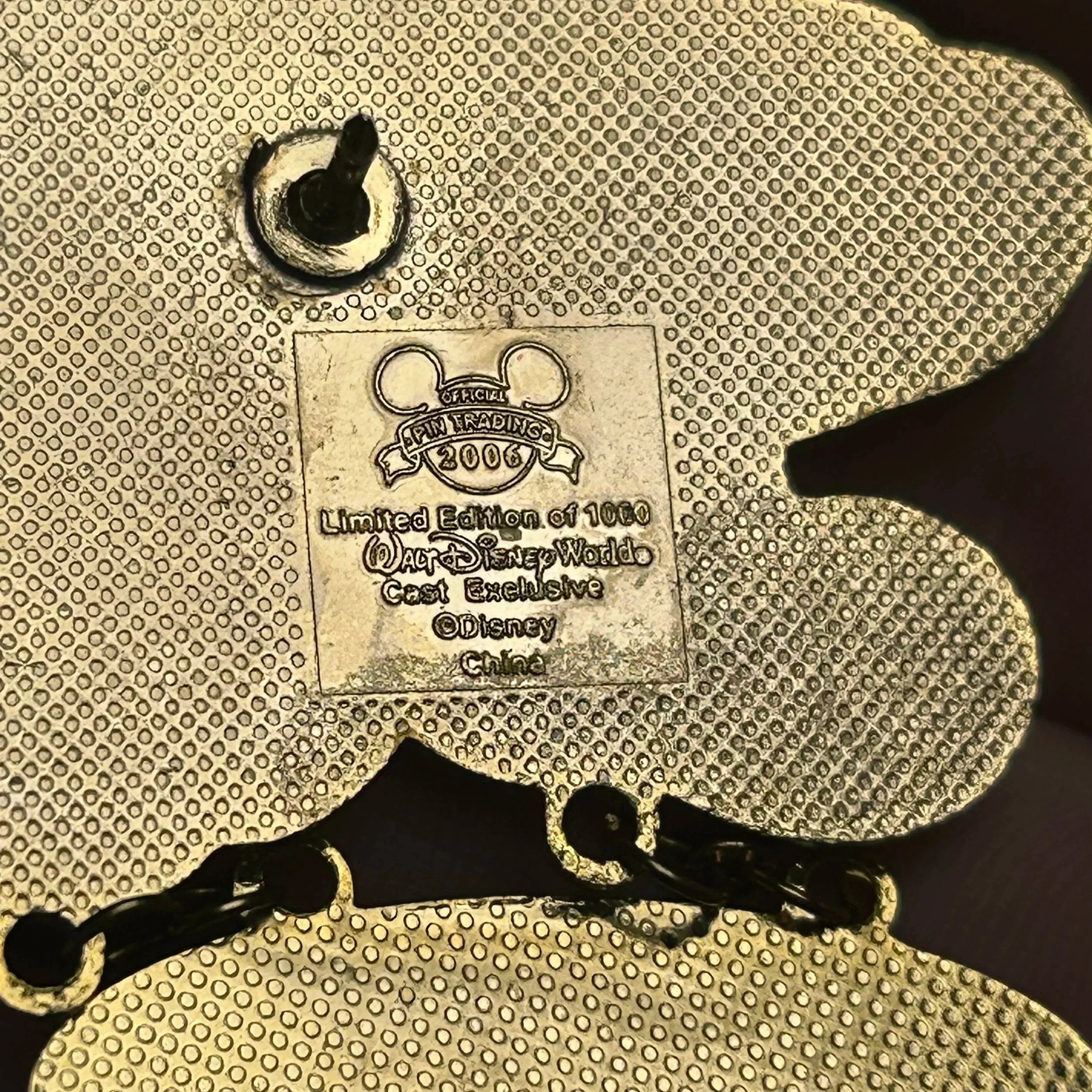2006 - Mickey, Minnie and Pluto - Mothers Day - LE 1,000 - Dangle - Disney Pin