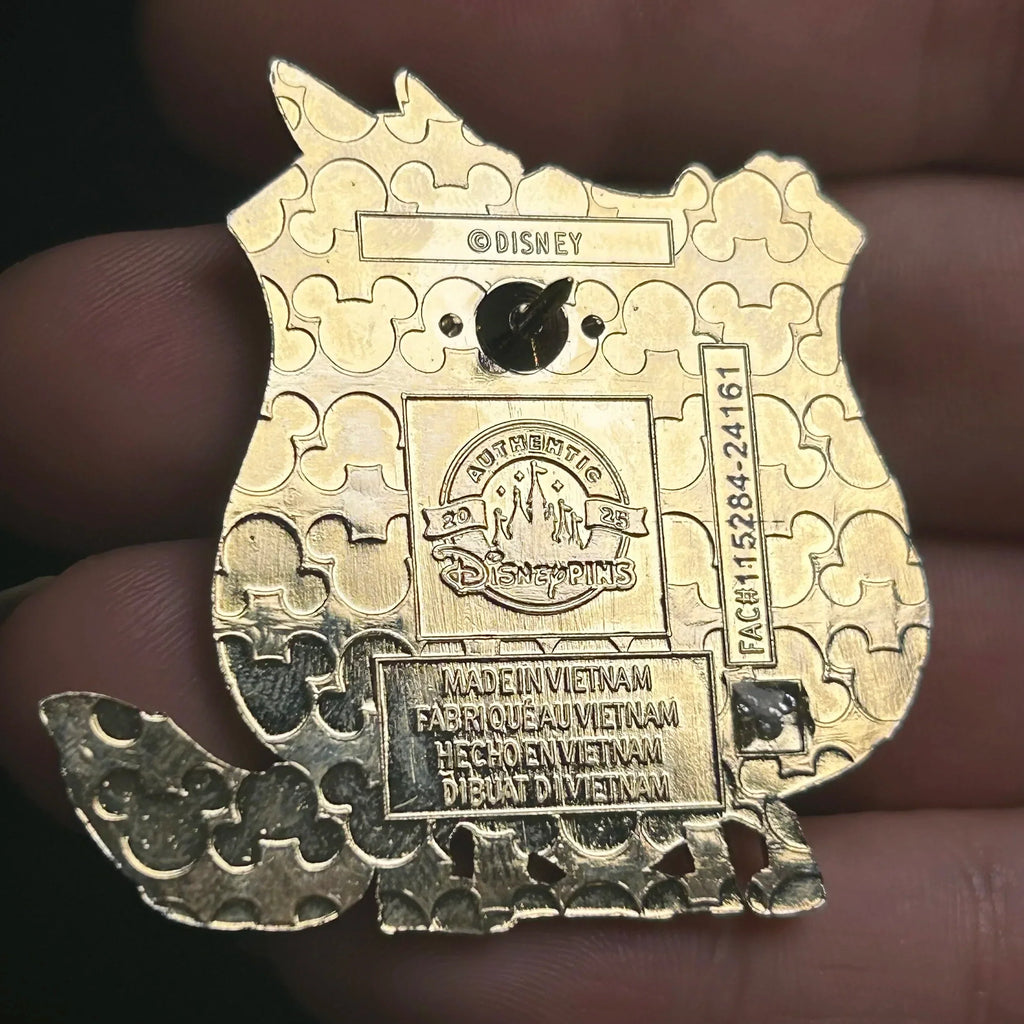 2025 - Judy Hopps and Nick Wilde - Gold Police Badge - Zootopia - Disney Pin