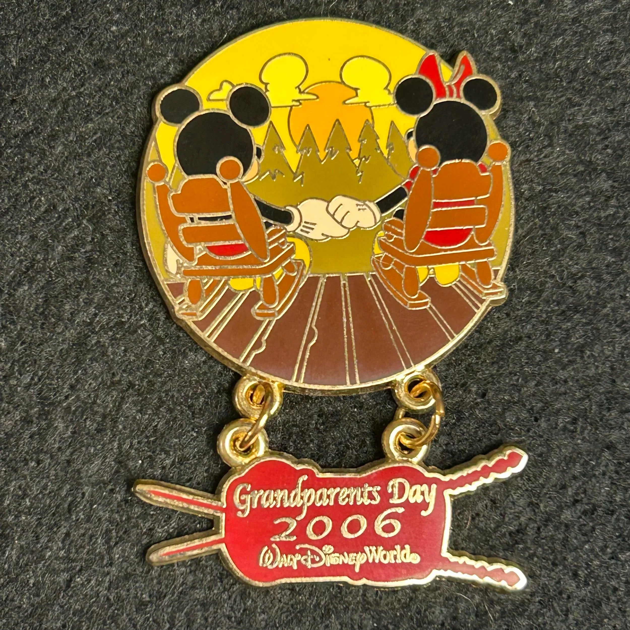 2006 - Mickey and Minnie - In Rocking Chairs - Grandparent Day - LE 1,500 -  Pin
