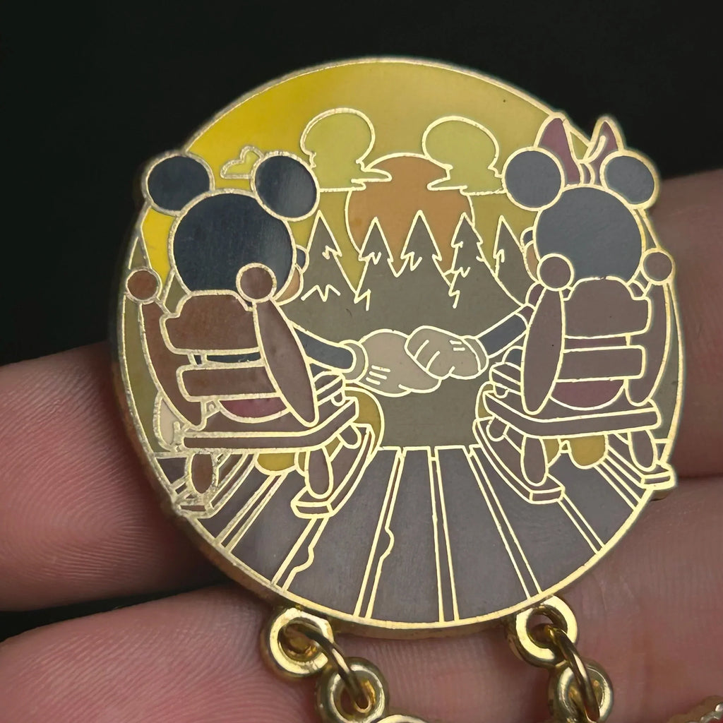 2006 - Mickey and Minnie - In Rocking Chairs - Grandparent Day - LE 1,500 -  Pin