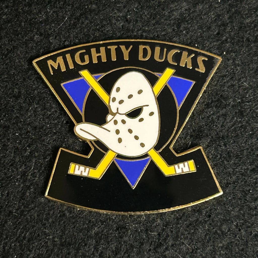 2003 - Mighty Ducks - Hockey Sticks - Disney Pin