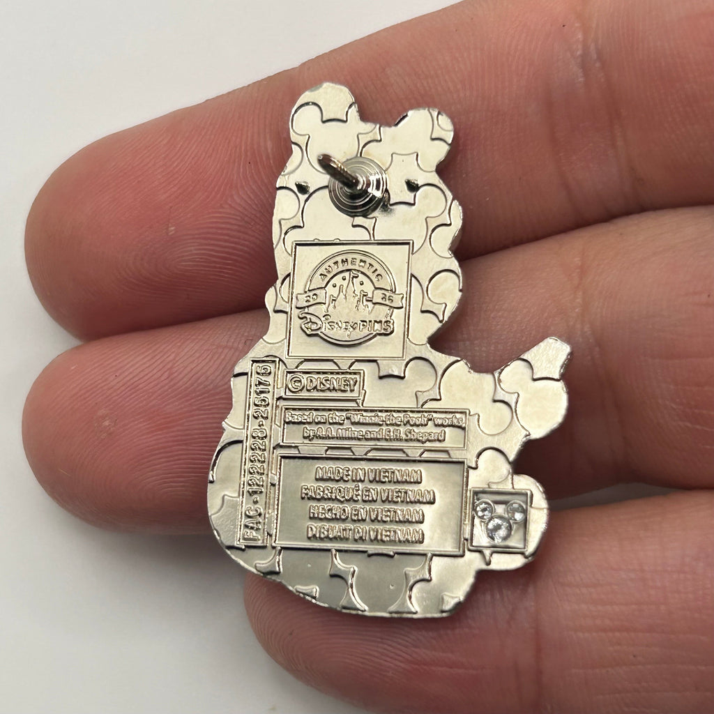 2026 - Winnie the Pooh  - Reading Book - Disney Pin