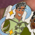 LE Princess and The Frog Tiana and Naveen Book Pin