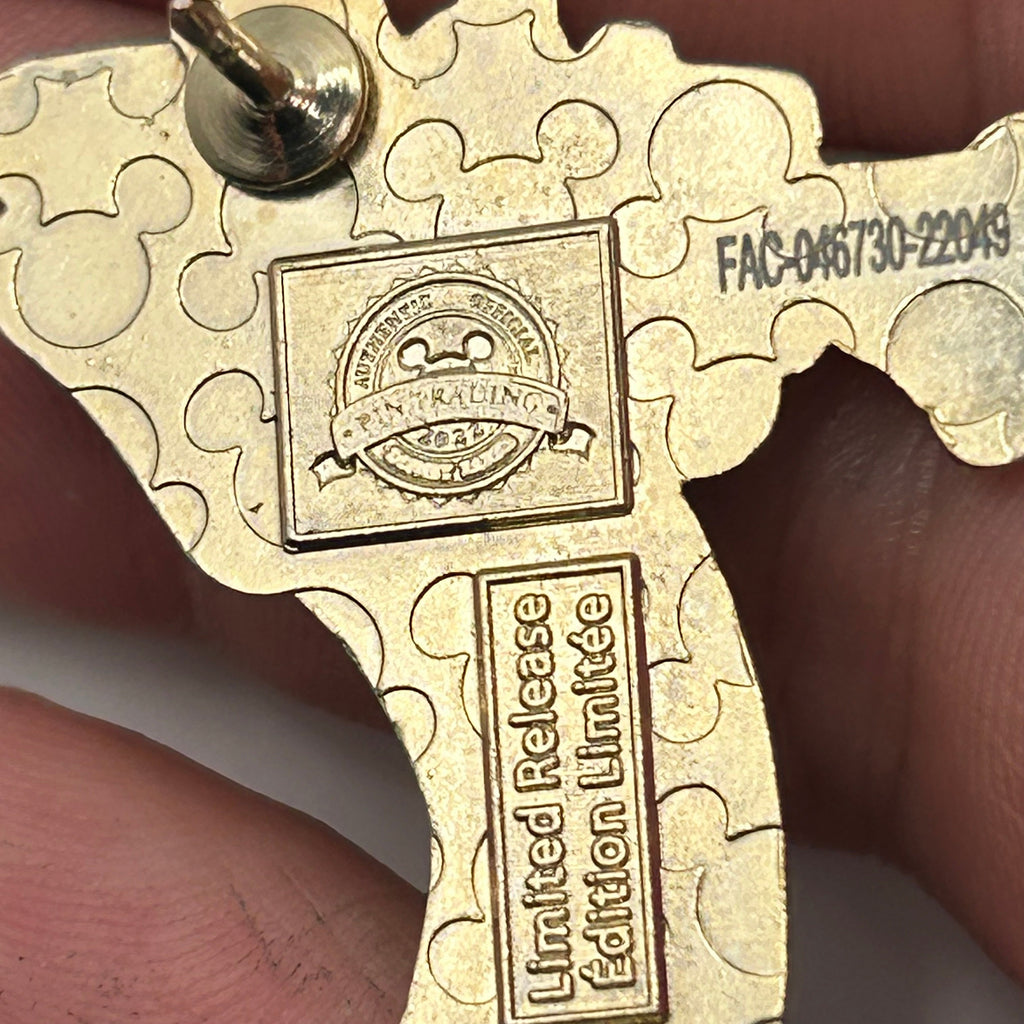 2022 - LR - Goofy with Trumpet - Disney Pin