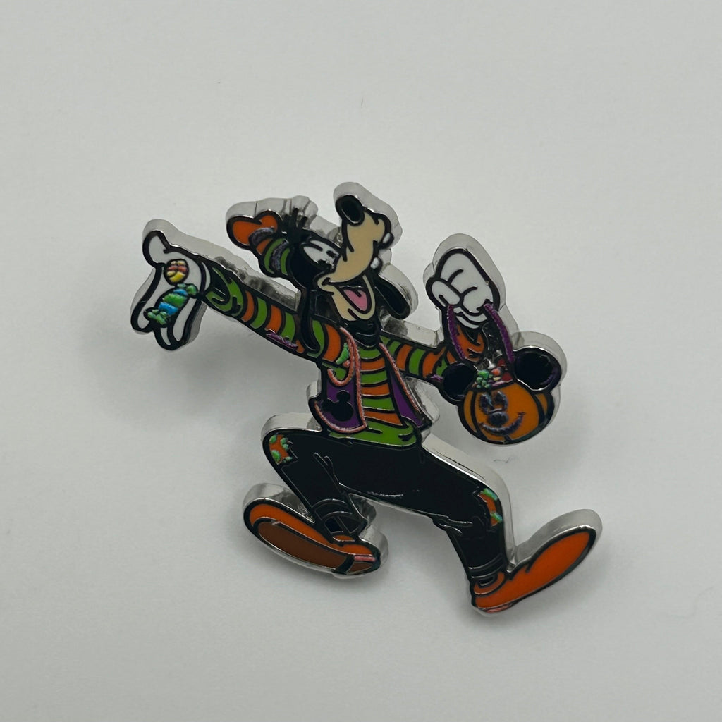 2025 - DL  - Goofy Halloween - Hidden Mickey - Disney Pin