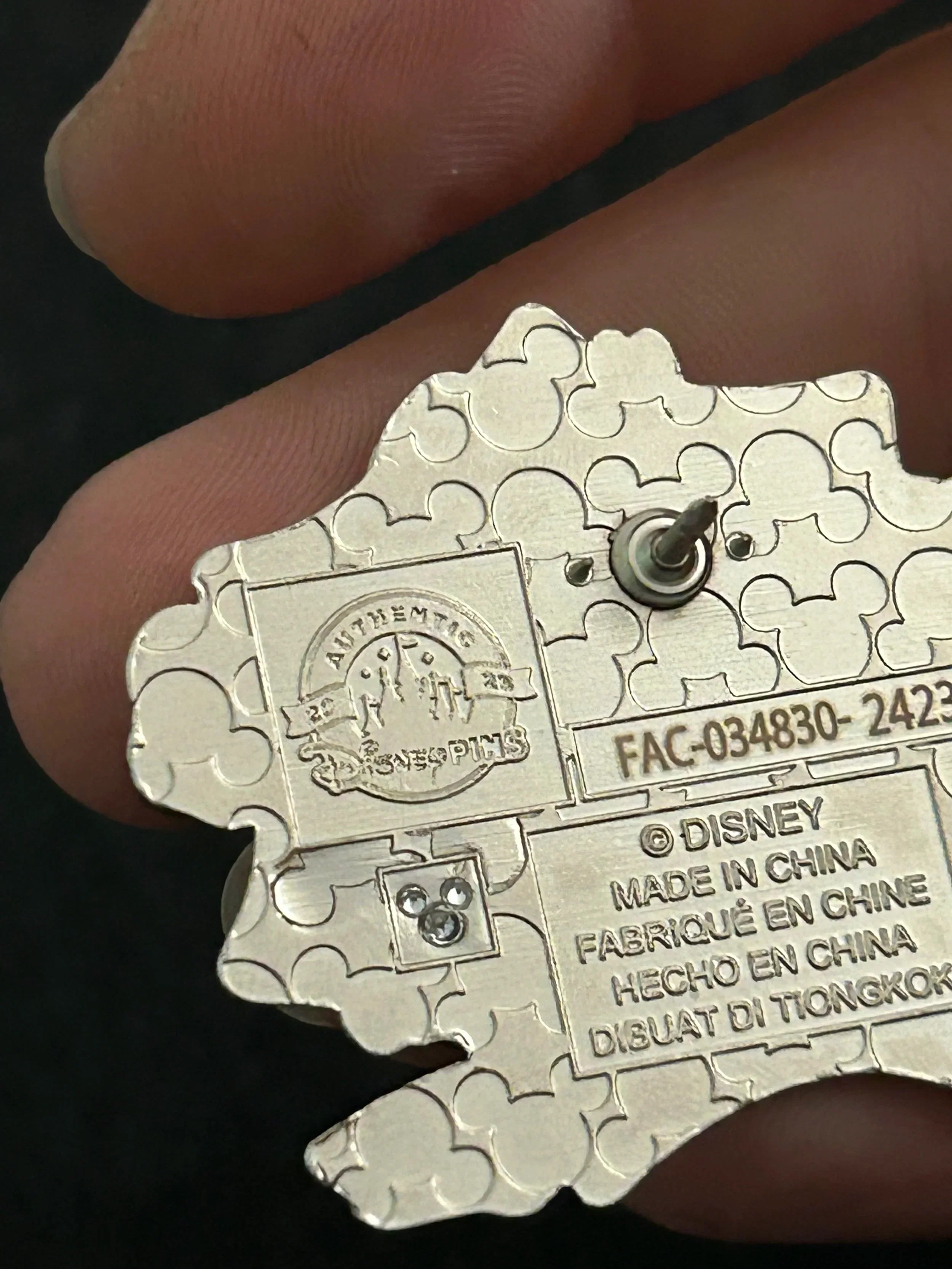 2023 - Donald Duck - Angry - Red Face - Mystery Pin