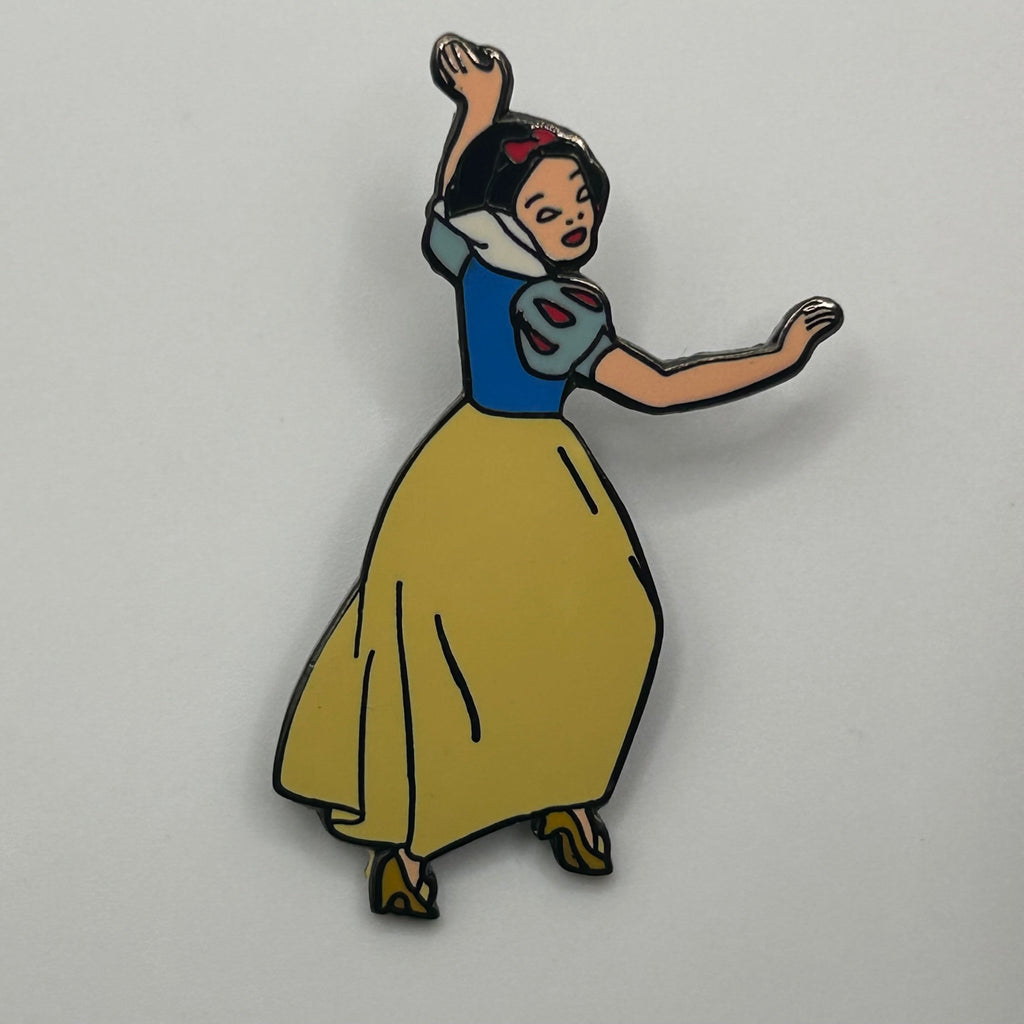 Vintage  - Snow White - Full Body - Disney Pin