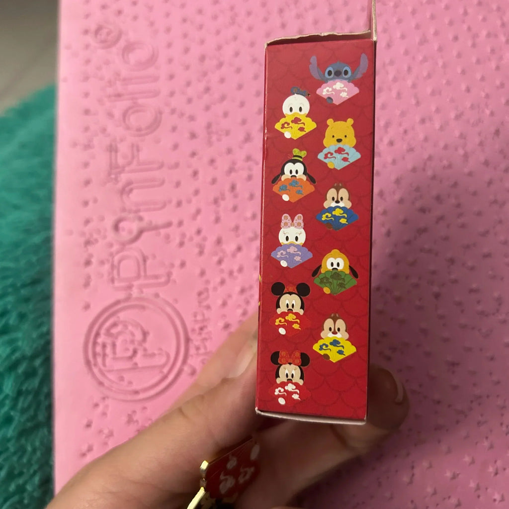 2024 Folding Fan Minnie Mouse Mystery Pin