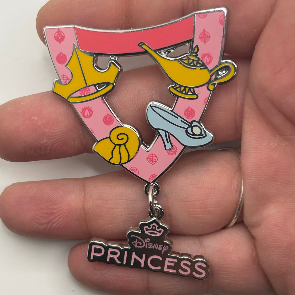 2026 -  Princess Lanyard - Disney Pin