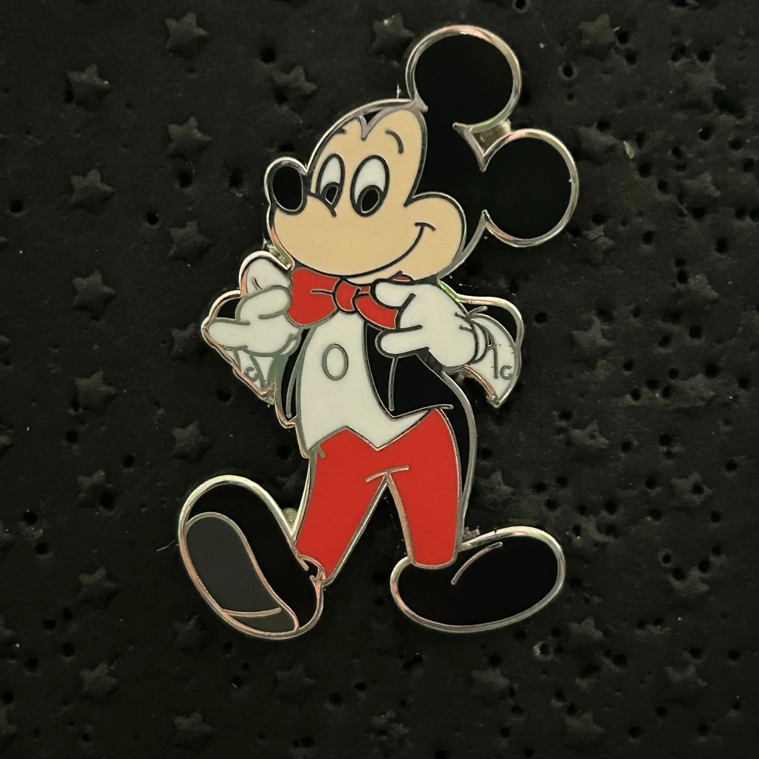 2024 - Mickey Mouse - With Bow Tie - Full Body - Disney Pin