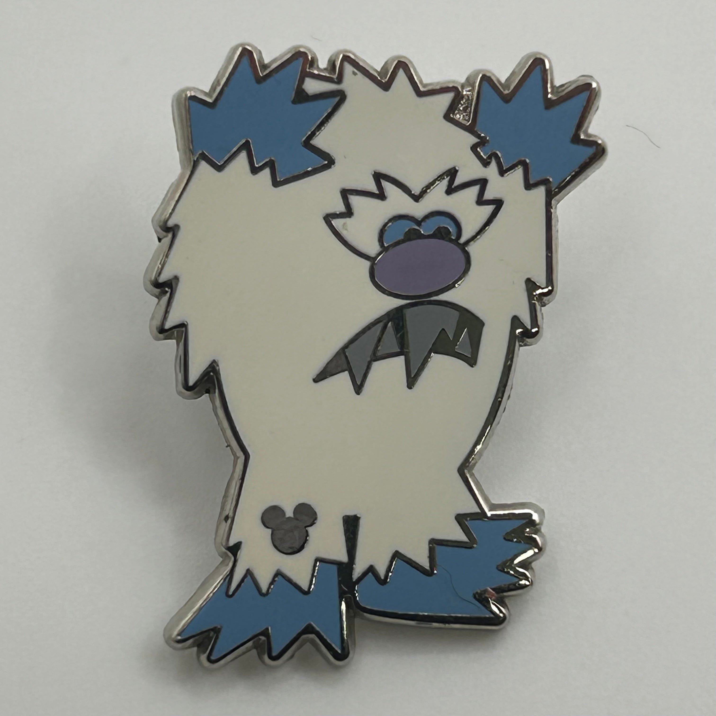 2011 - Abominable Snow Man - Hidden Mickey - Disney Pin