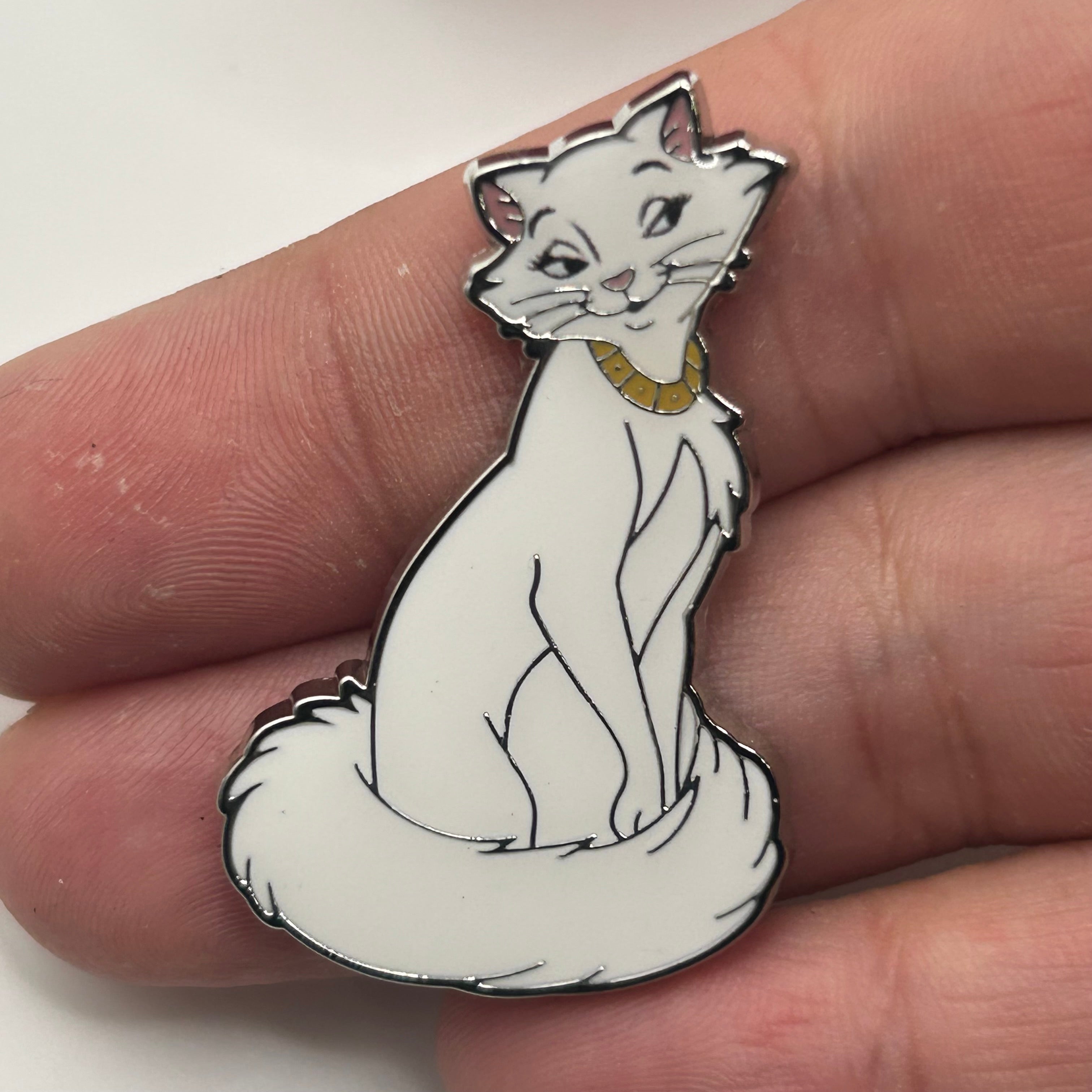 Duchess - Aristocats - Full Body - Disney Pin