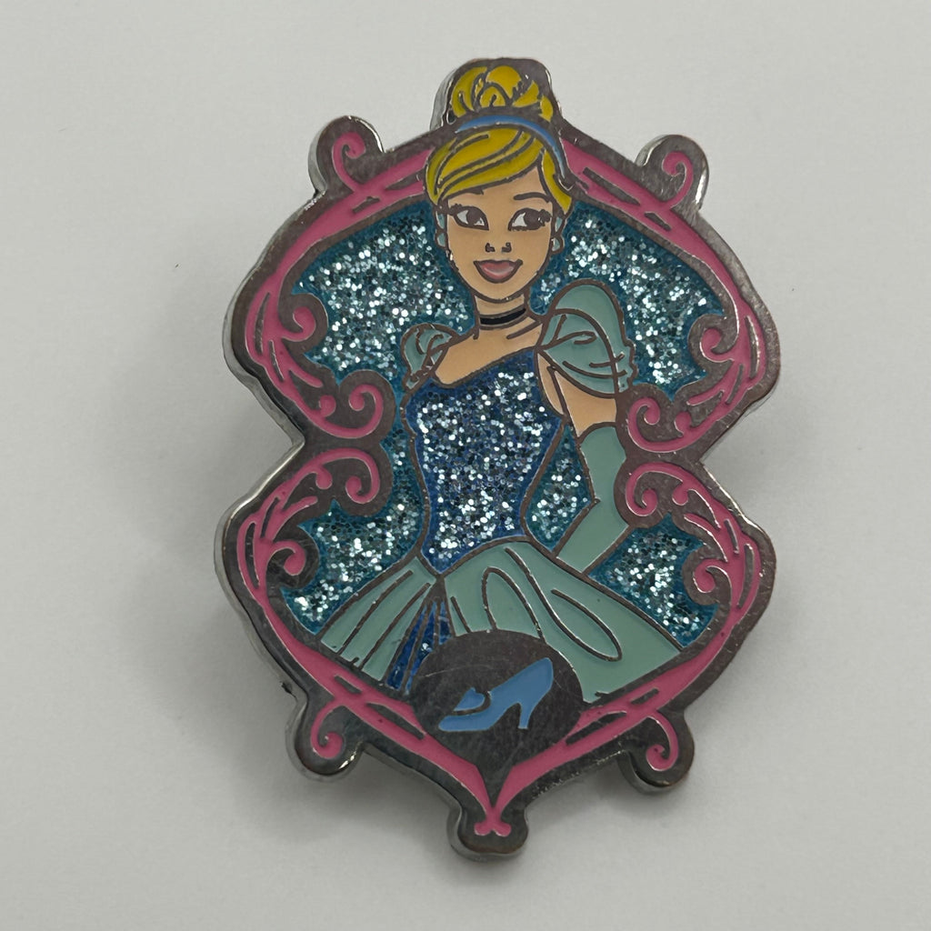 2018 - Cinderella - Glitter Crest - Disney Pin