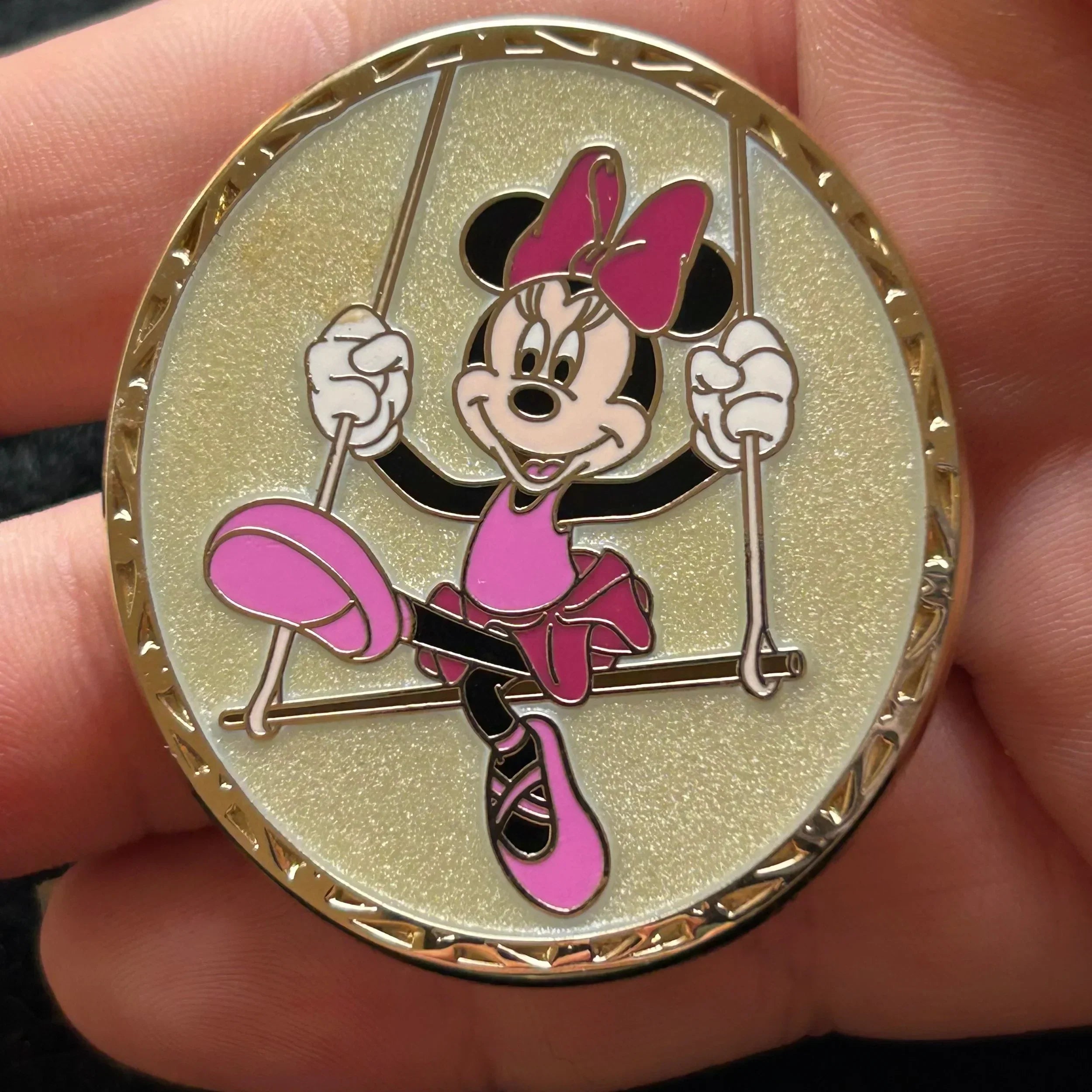 2012 - Minnie Mouse - Ballerina - Swinging - Mickeys Circus - LE 250 - Disney Pin