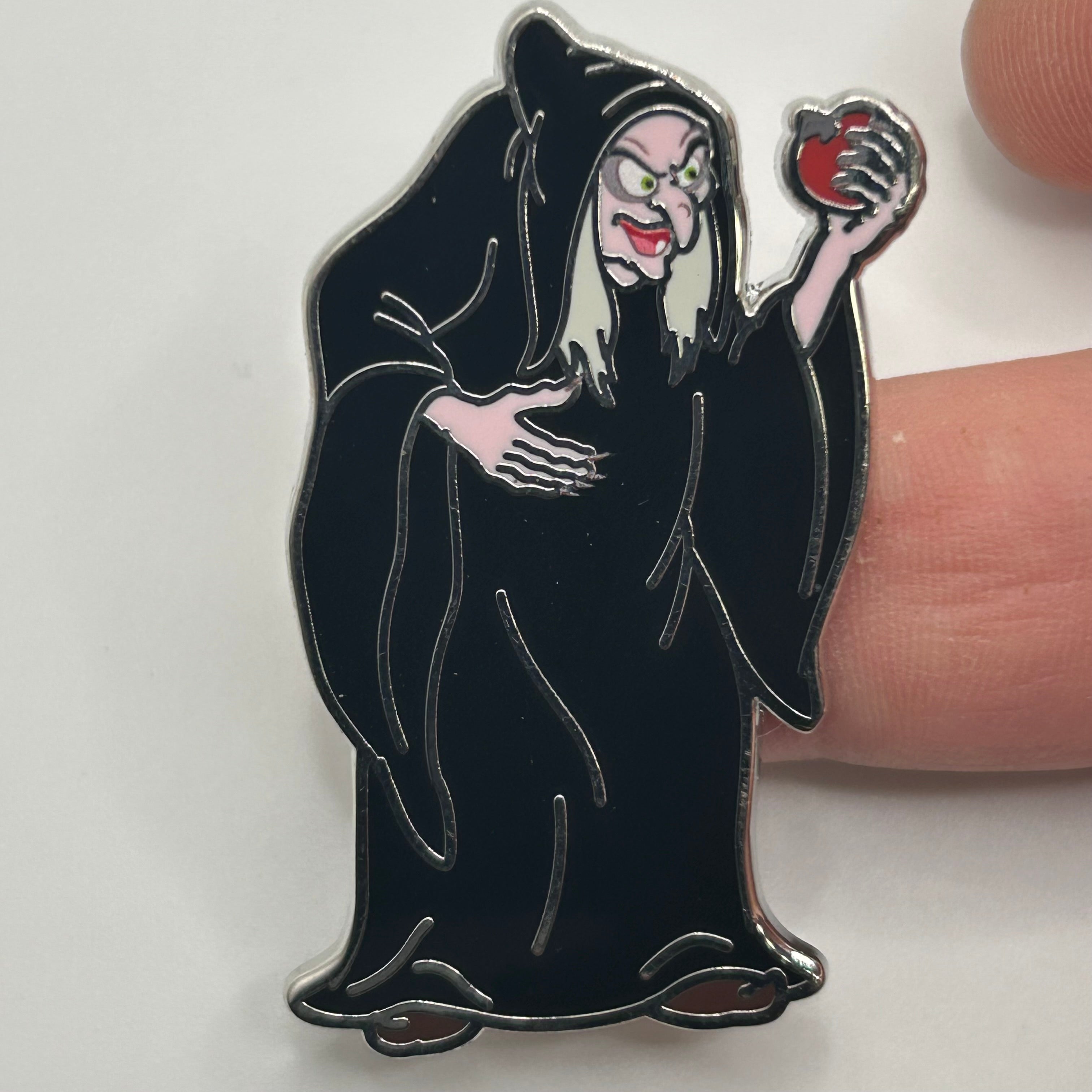 2026 - Evil Queen Hag - Full Body - Build a Pin - Disney Pin