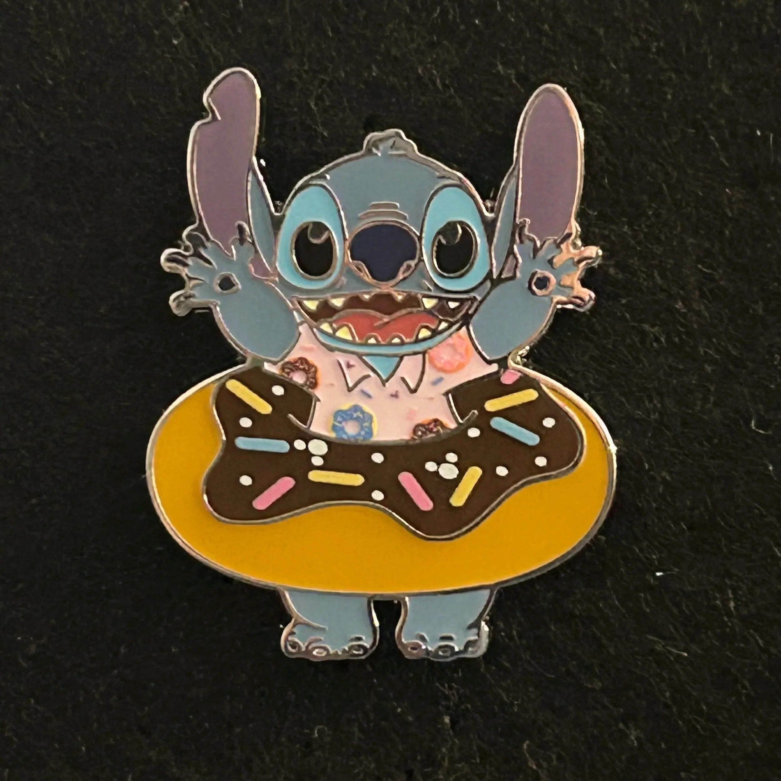 2024 - Stitch - Inside of Donut Hole - Stitchs Snack Attack Mystery Pin